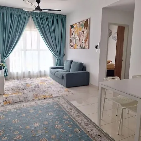 Damai-Alanis Apartment Sepang Bagian luar foto